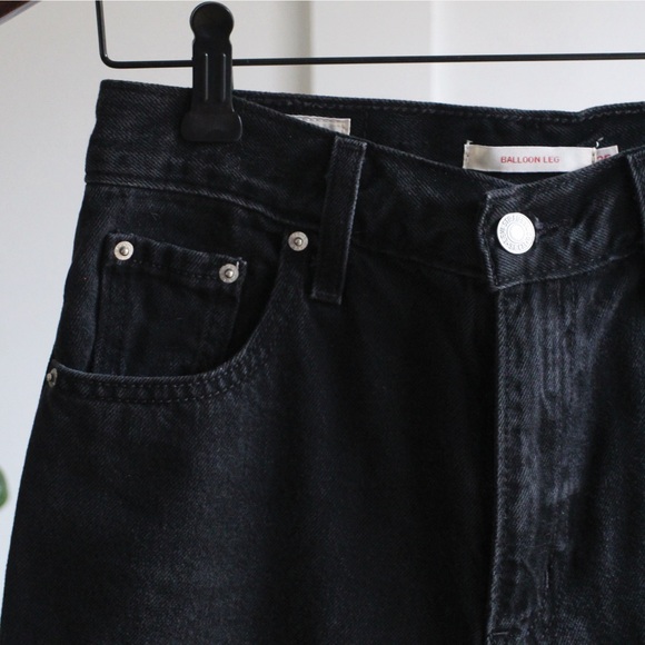 SOLD - Levi’s Balloon Leg Jeans in Black Rose - Picture 5 of 7